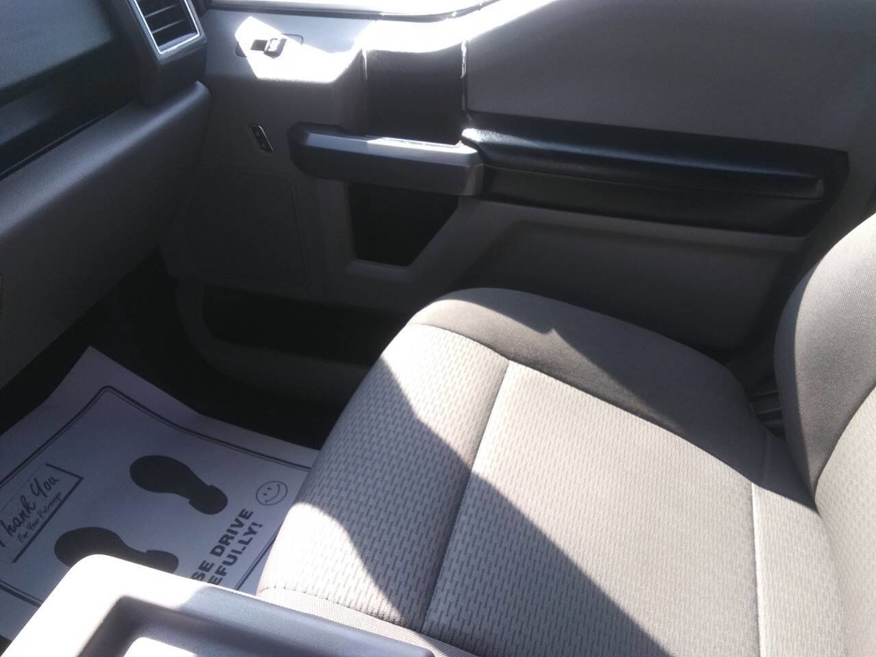 Used 2017 Ford F150 XLT image 28