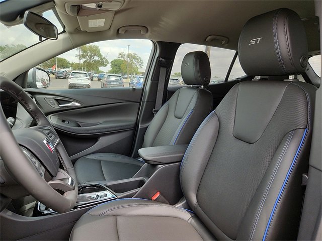 New 2026 Buick Encore GX Sport Touring w/ Comfort Package image 8