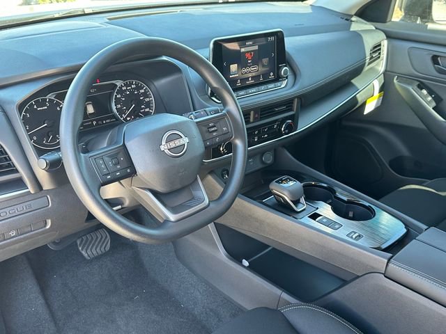 Used 2026 Nissan Rogue S image 9