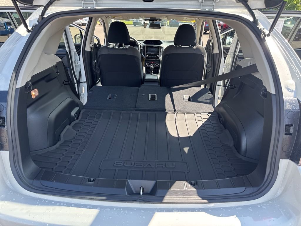 Certified 2023 Subaru Crosstrek 2.0i image 17
