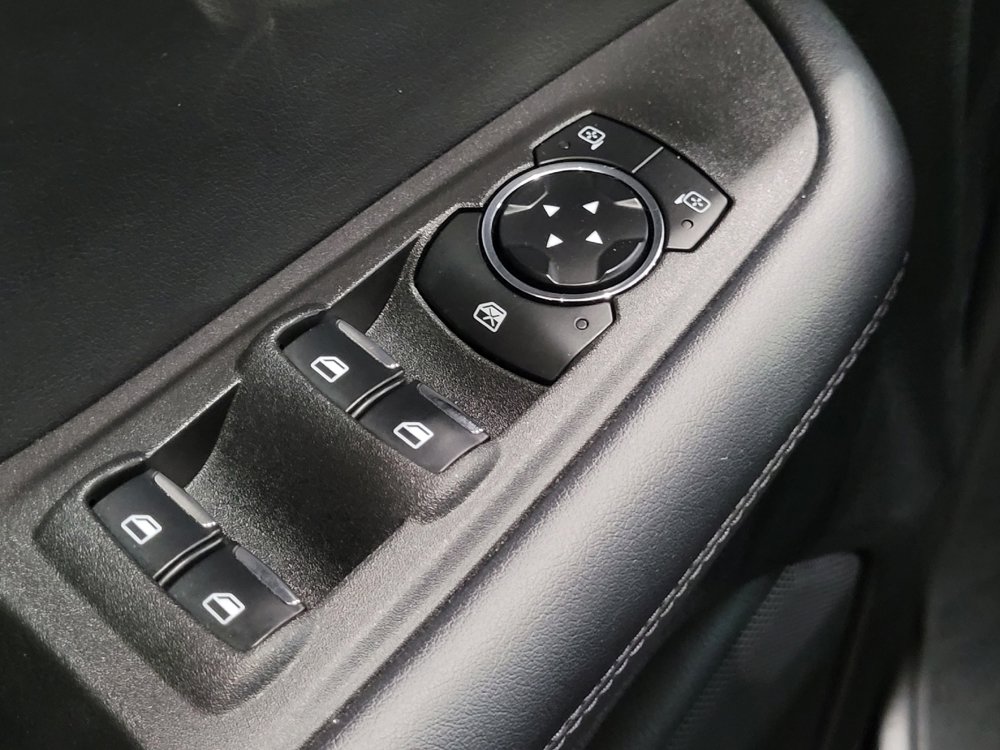 Used 2024 Ford Edge SEL image 27