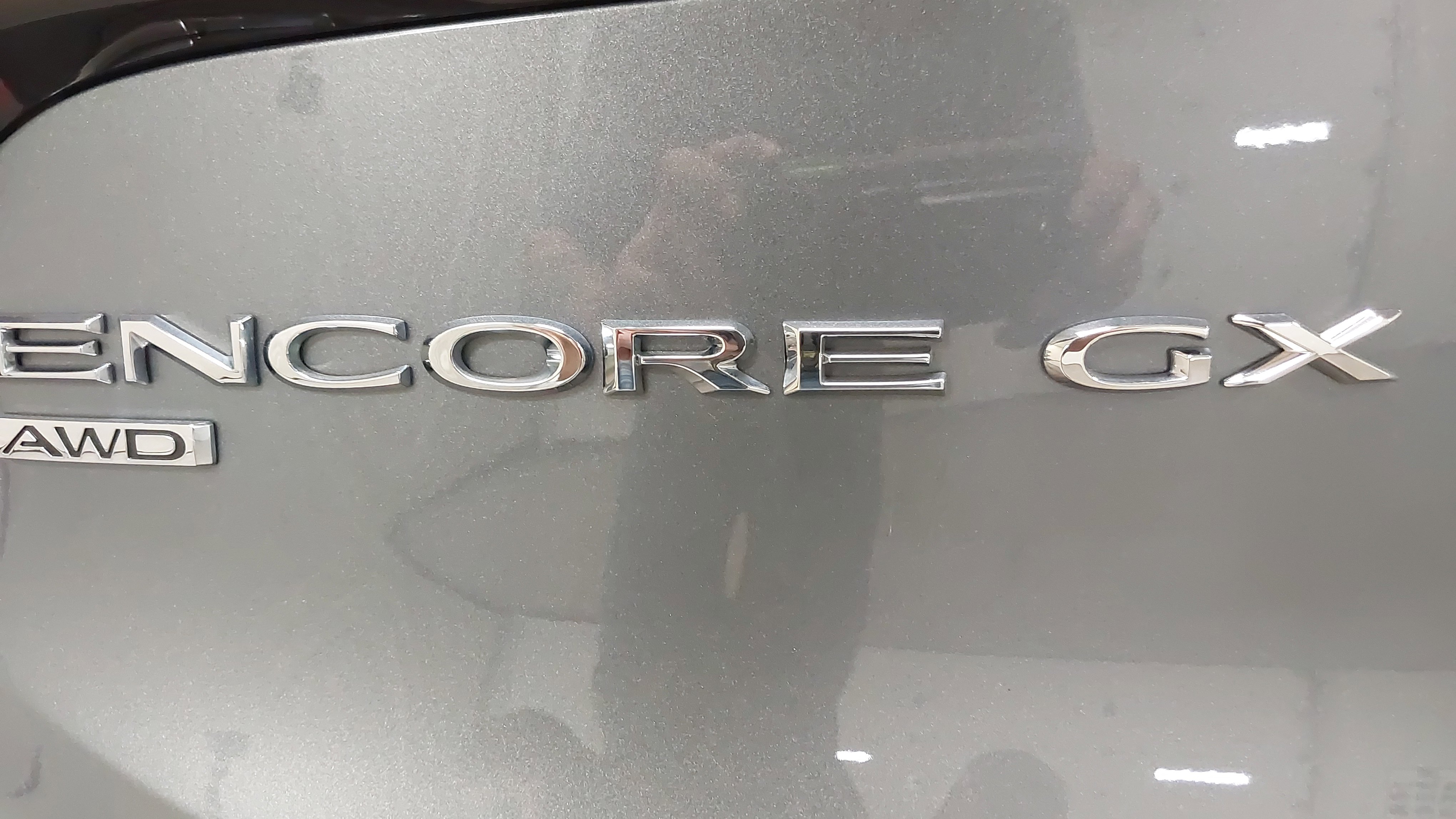 Used 2022 Buick Encore GX Select w/ Sport Touring Package image 32