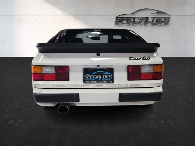 Used 1987 Porsche 944 Turbo RWD image 8