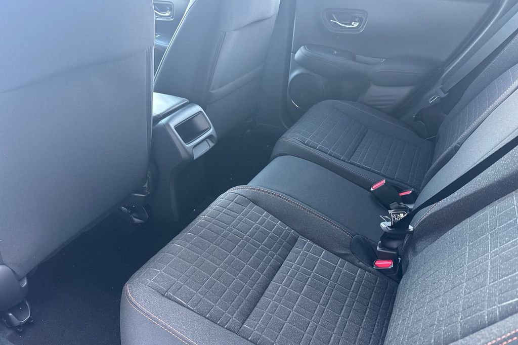 New 2026 Honda HR-V Sport image 9