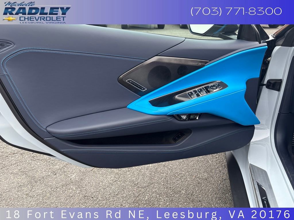 Used 2023 Chevrolet Corvette Stingray Premium Conv w/ Z51 Performance Package image 12