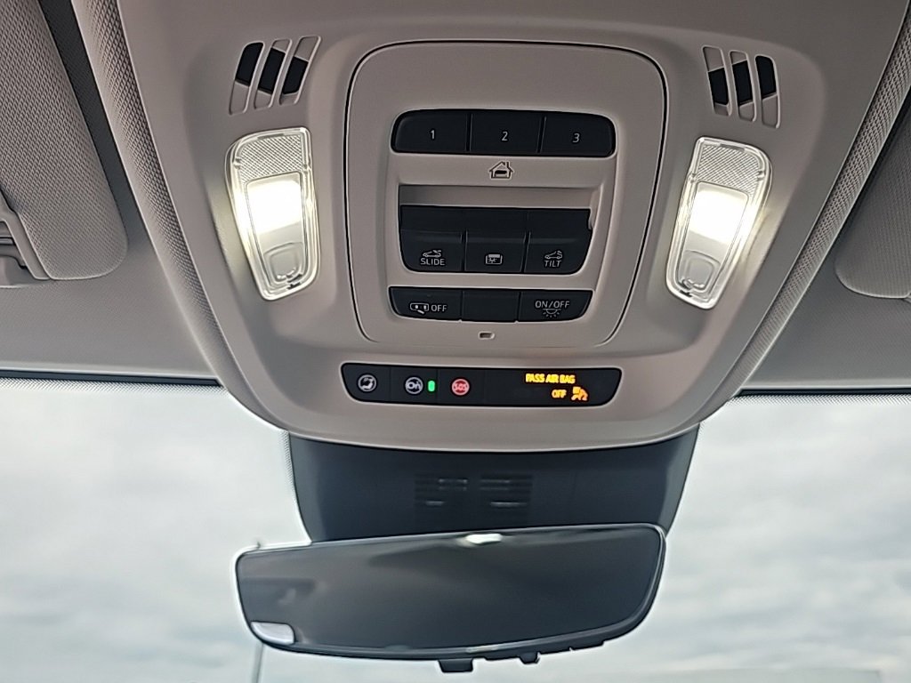 New 2025 Buick Envision Avenir image 26