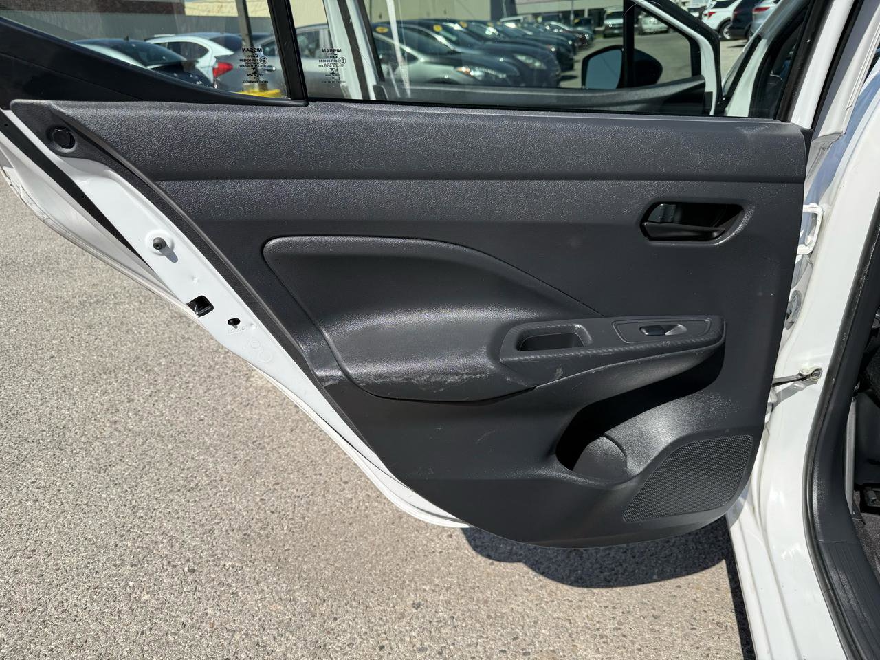 Used 2020 Nissan Versa S FWD image 13