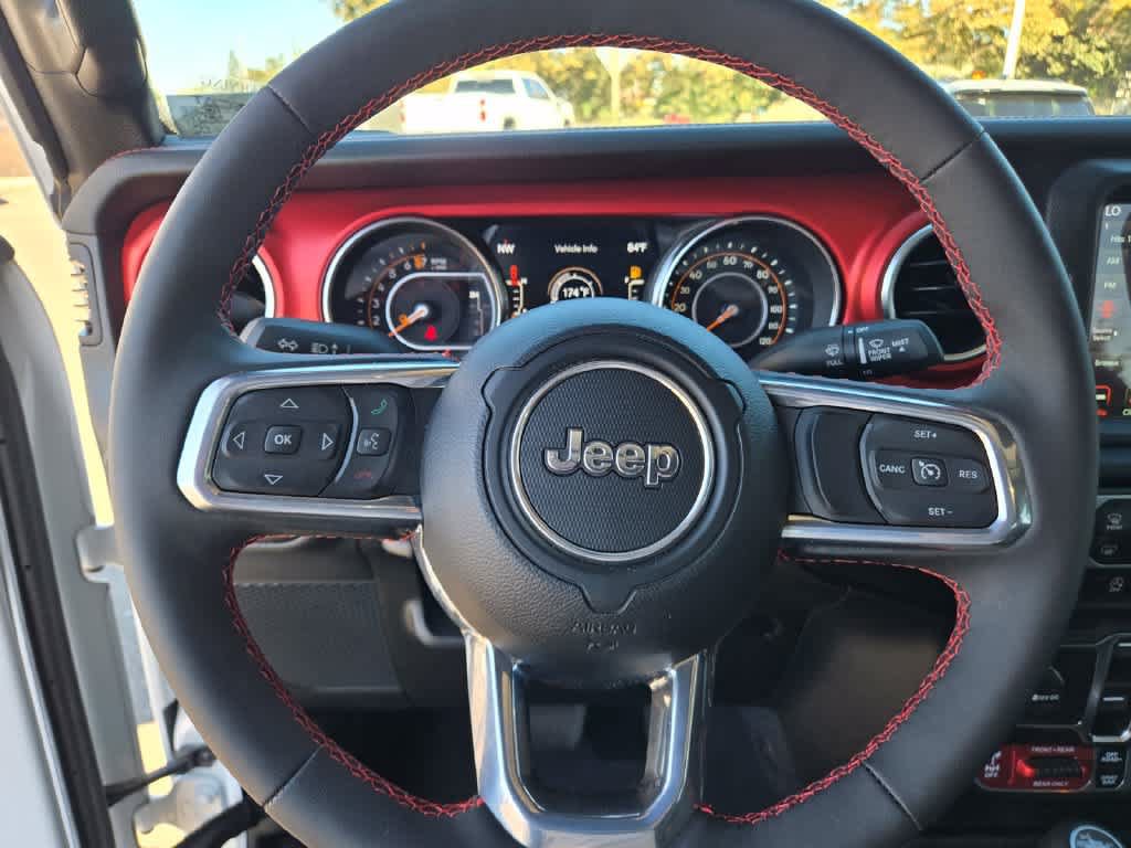Certified 2023 Jeep Gladiator Rubicon w/ LED Lighting Group AWD/4WD image 22
