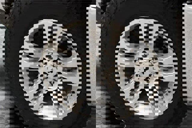 Used 2018 Chevrolet Silverado 1500 LTZ image 29