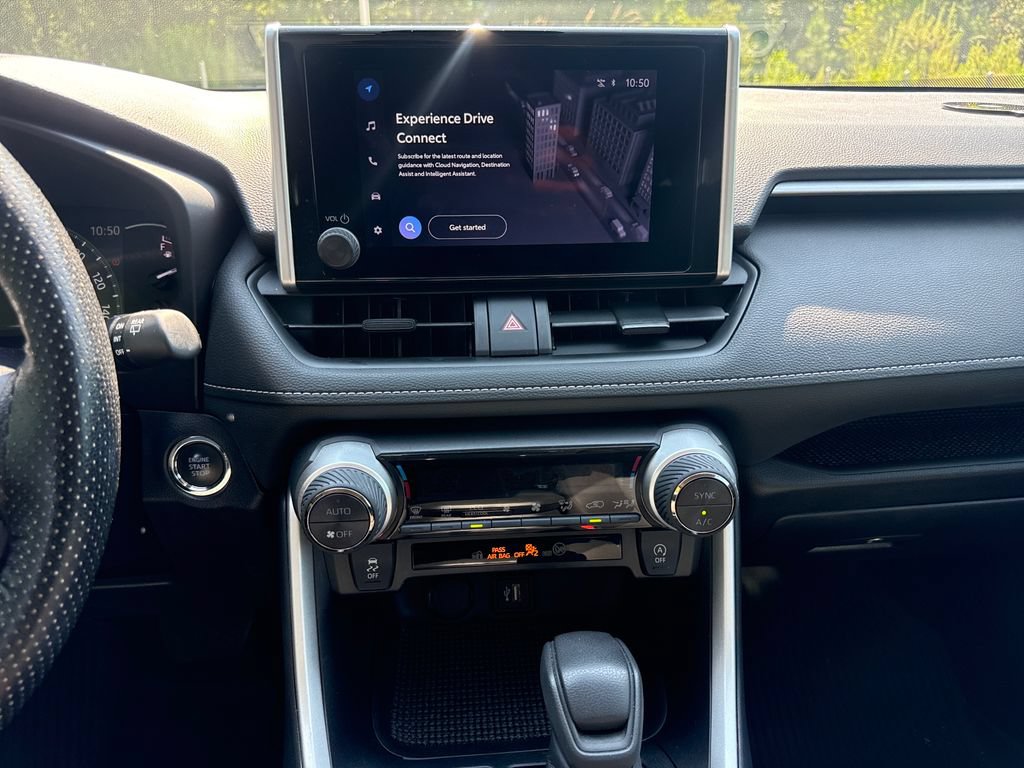 Used 2024 Toyota RAV4 XLE FWD image 18