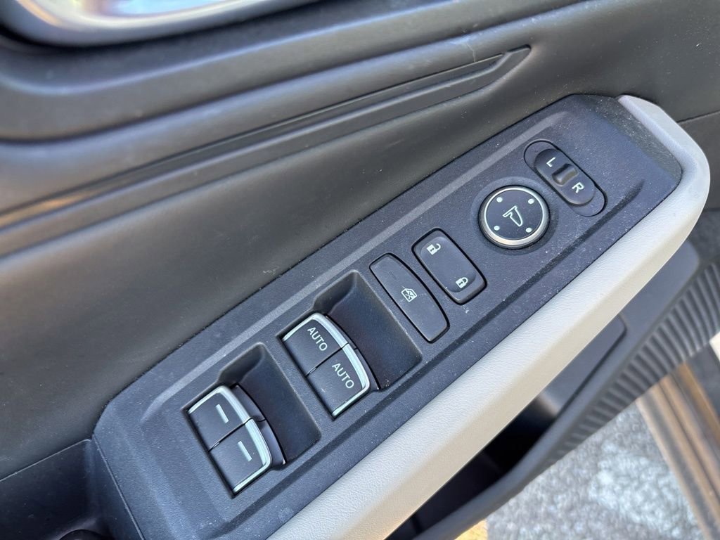 Certified 2023 Honda Accord EX image 17