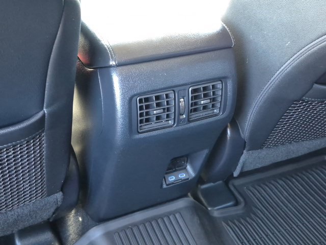 Used 2024 Toyota 4Runner SR5 Premium w/ Moonroof Package RWD image 18