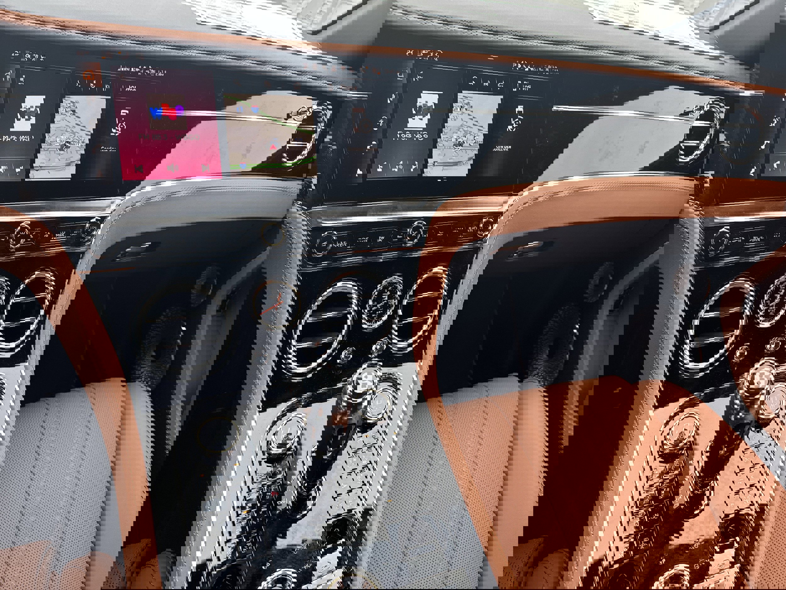 New 2026 Bentley Continental GTC image 21