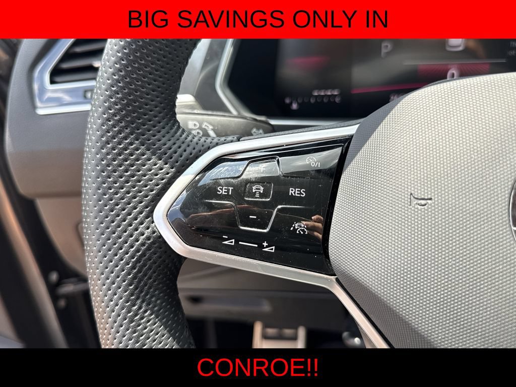 Used 2024 Volkswagen Tiguan SE R-Line FWD image 15