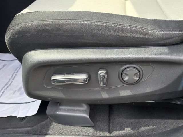 Certified 2025 Honda CR-V EX image 16