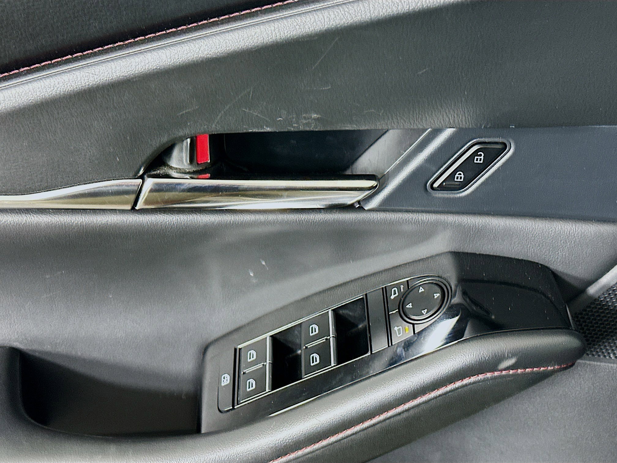 Used 2024 MAZDA CX-30 AWD 2.5 S w/ Preferred Package image 15