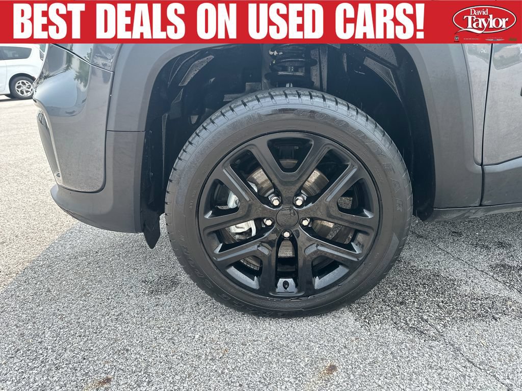 Used 2023 Jeep Renegade Altitude AWD/4WD image 16