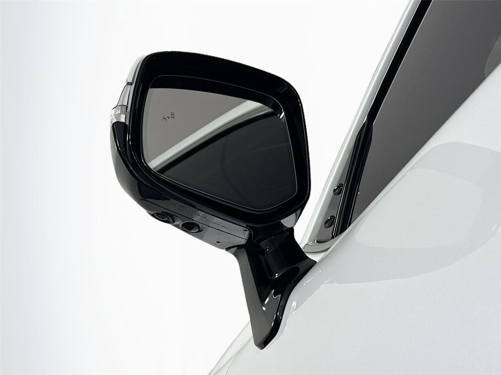 Used 2024 Lexus LX 600 F Sport image 5