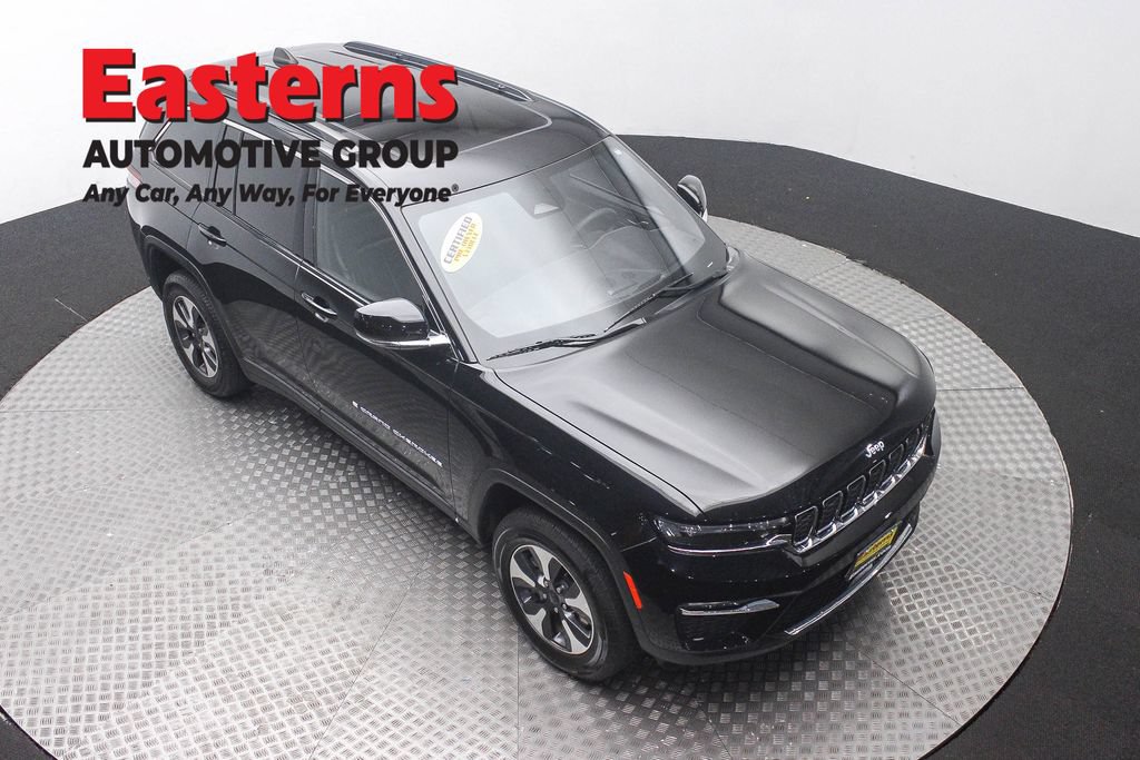 Used 2024 Jeep Grand Cherokee Limited 4xe AWD/4WD image 3