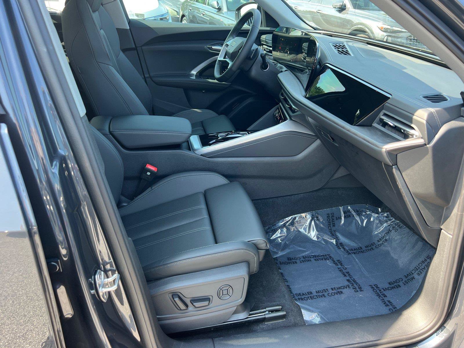 Used 2025 Audi Q5 Premium Plus AWD/4WD image 13
