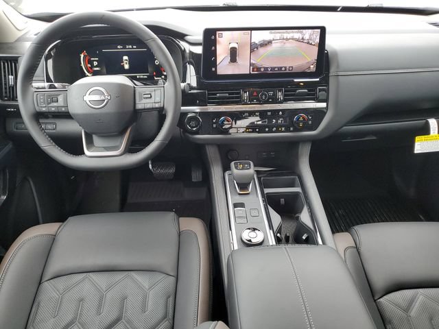 New 2026 Nissan Pathfinder Platinum AWD/4WD image 28