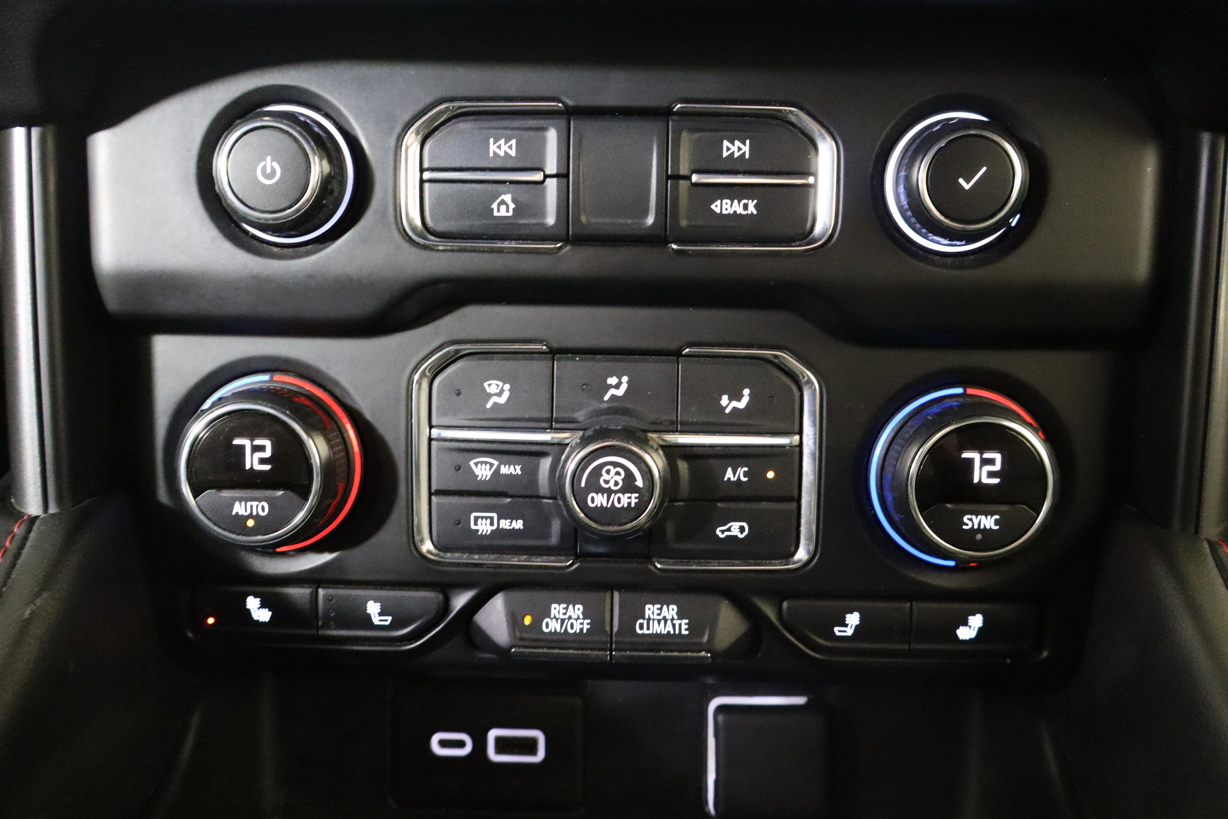 Used 2021 Chevrolet Tahoe RST w/ Luxury Package image 24