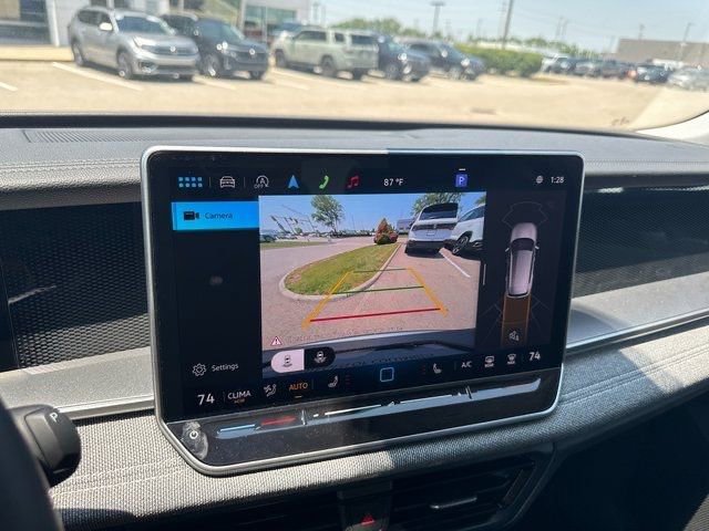 New 2025 Volkswagen Tiguan S image 33