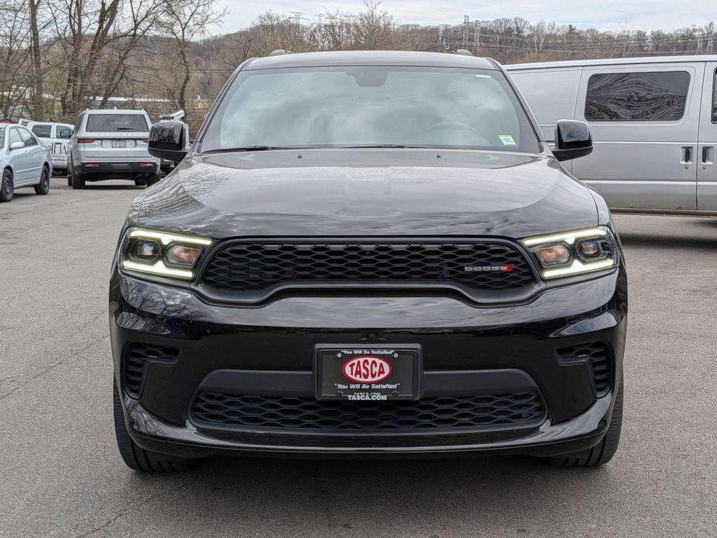 Certified 2025 Dodge Durango GT w/ Blacktop Package image 11