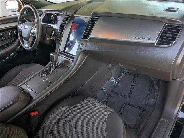 Used 2017 Ford Taurus SEL FWD image 21