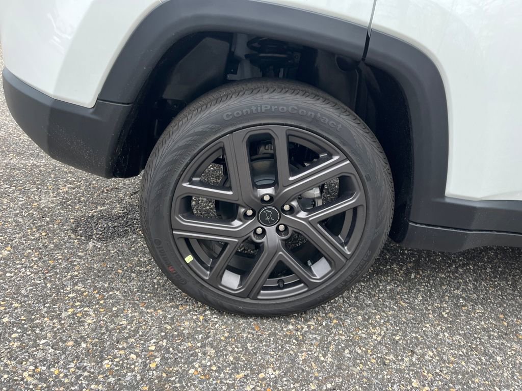 New 2026 Jeep Compass Limited image 22