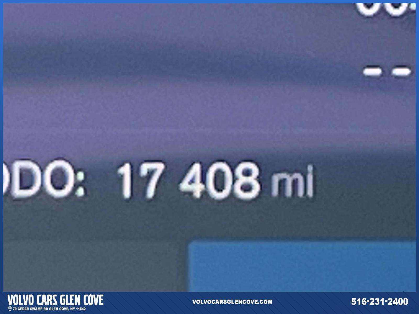 Certified 2024 Volvo XC60 B5 Plus w/ Protection Package Premier image 26