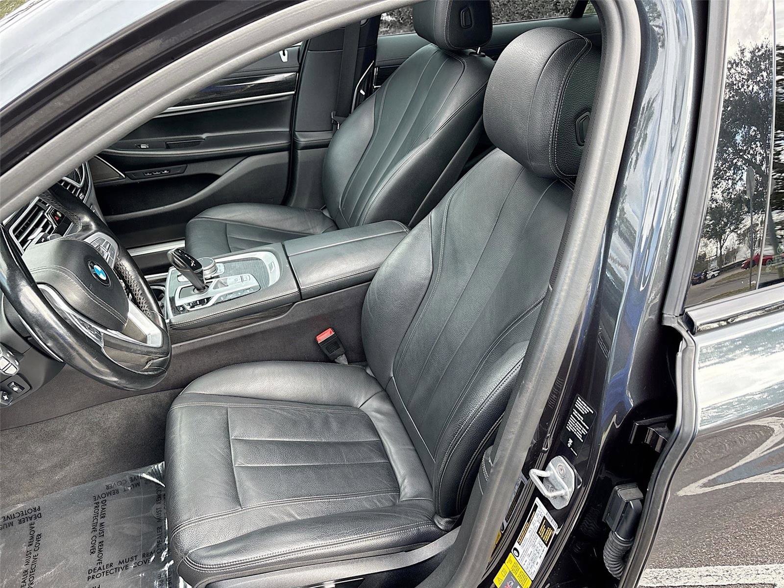 Used 2019 BMW 740e xDrive w/ M Sport Package AWD/4WD image 22