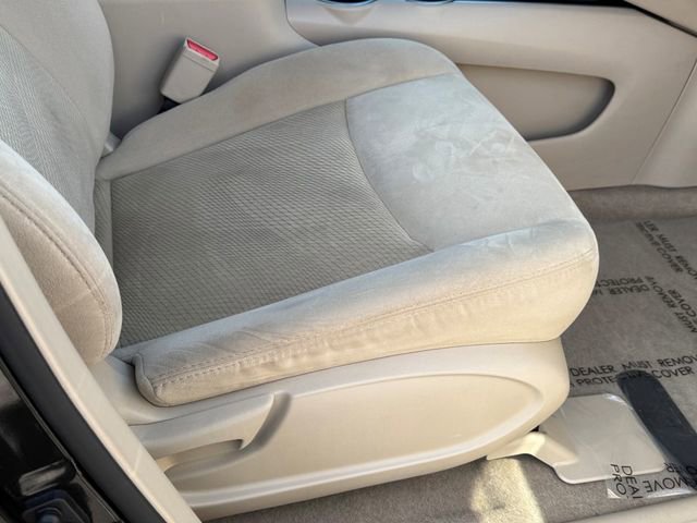 Used 2015 Nissan Pathfinder S image 9