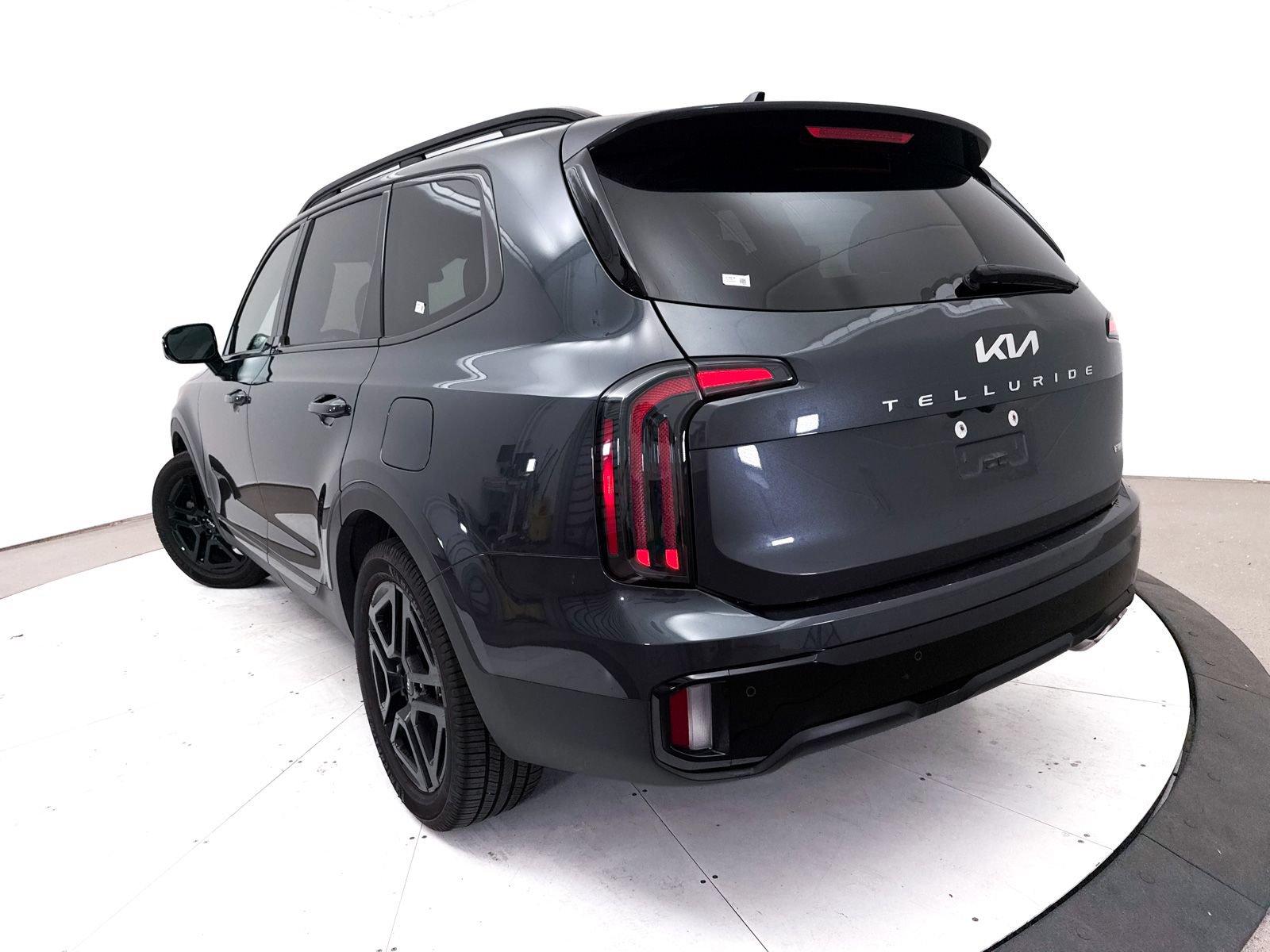 Certified 2024 Kia Telluride SX X-Line AWD/4WD image 9
