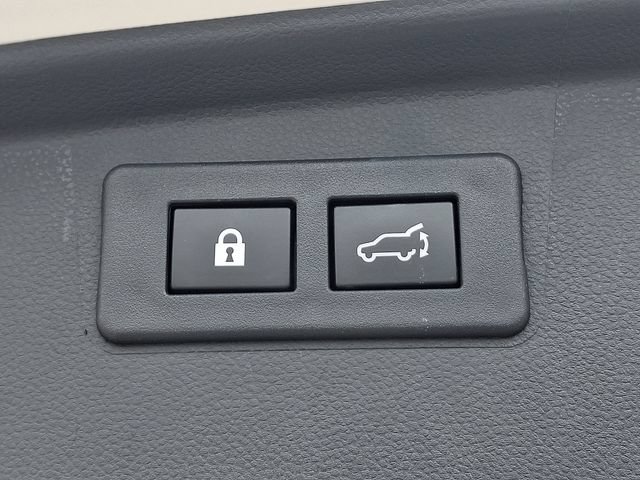 Used 2022 Subaru Outback Touring XT AWD/4WD image 31