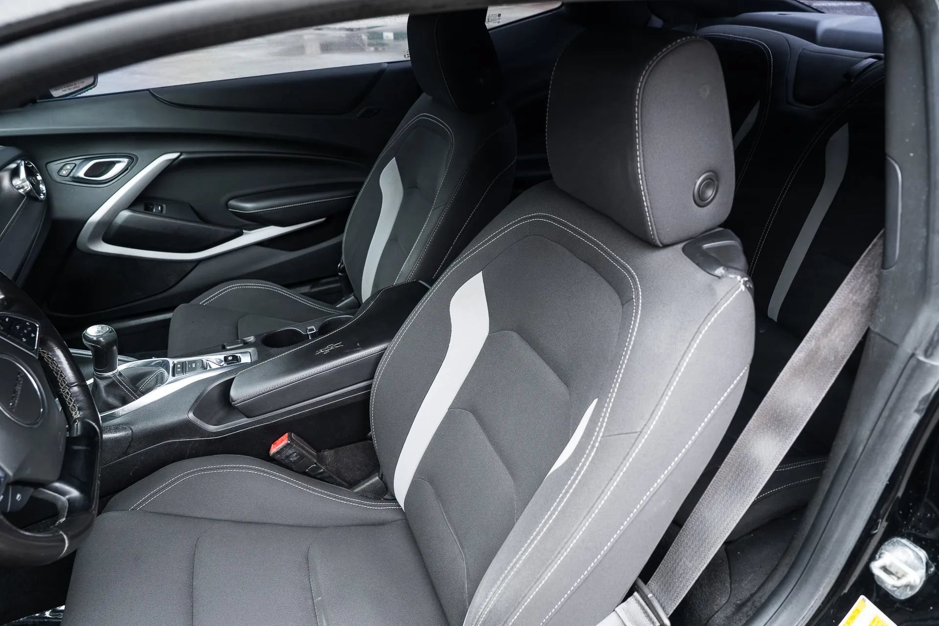 Used 2019 Chevrolet Camaro LS RWD image 19