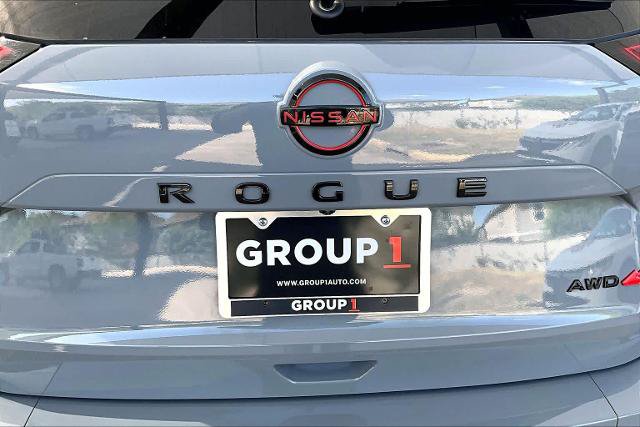 Certified 2025 Nissan Rogue SV AWD/4WD image 10