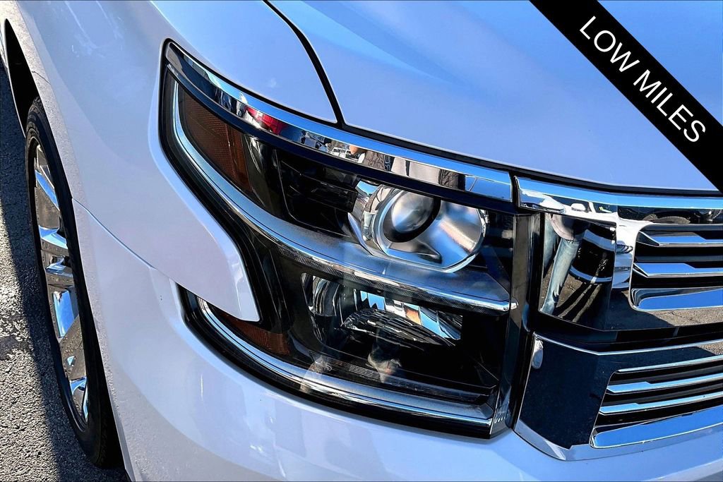 Used 2019 Chevrolet Tahoe Premier w/ Premier Plus Edition image 32