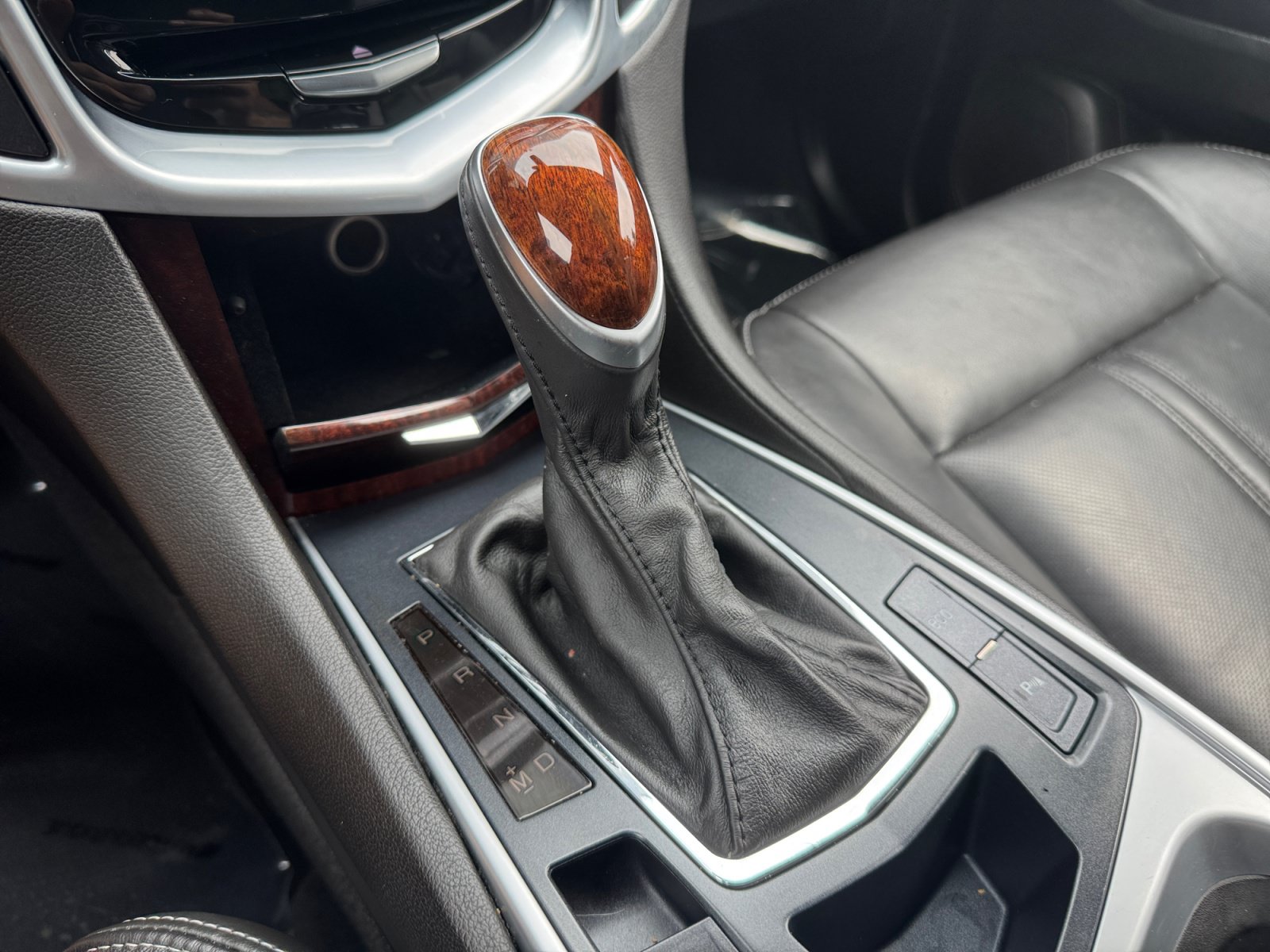 Used 2016 Cadillac SRX Luxury AWD/4WD image 23