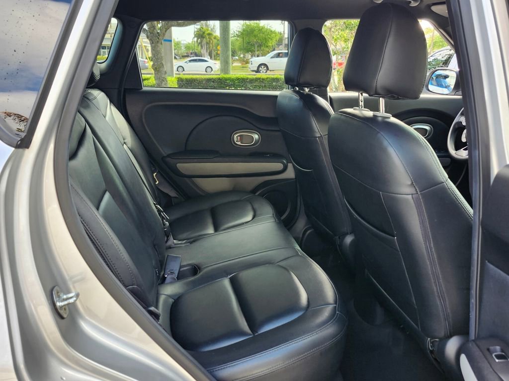 Used 2017 Kia Soul image 16