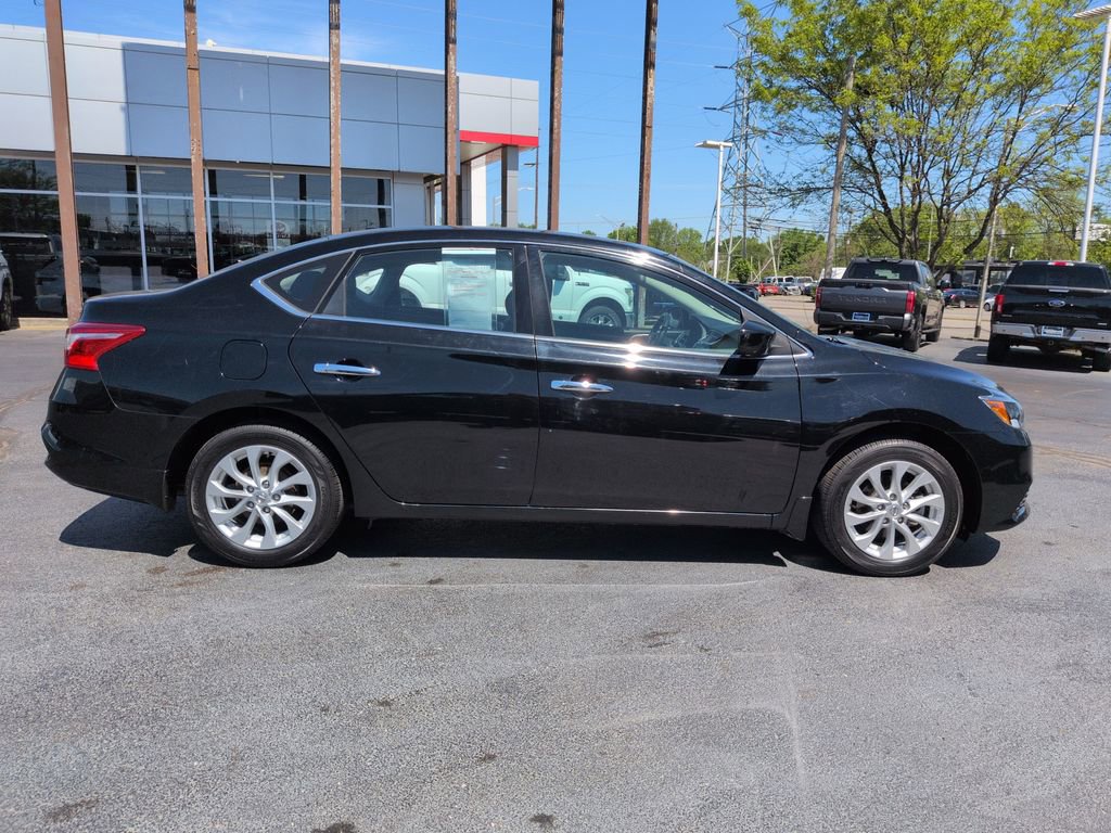 Used 2018 Nissan Sentra SV w/ Premium Package (P01) image 6