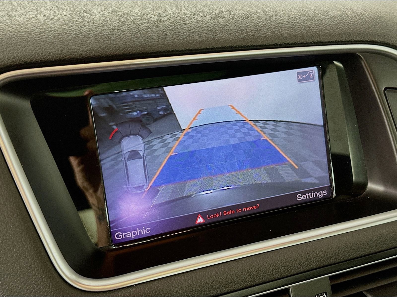 Used 2017 Audi Q5 2.0T Premium Plus w/ Technology Package AWD/4WD image 15