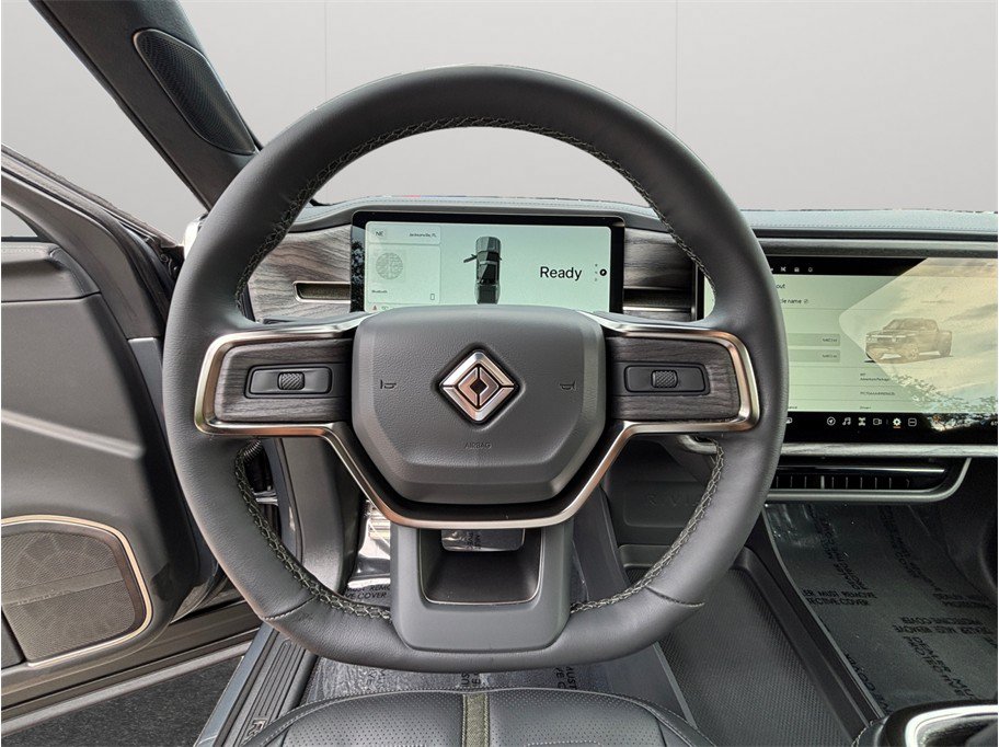 Used 2022 Rivian R1T Adventure AWD/4WD image 24