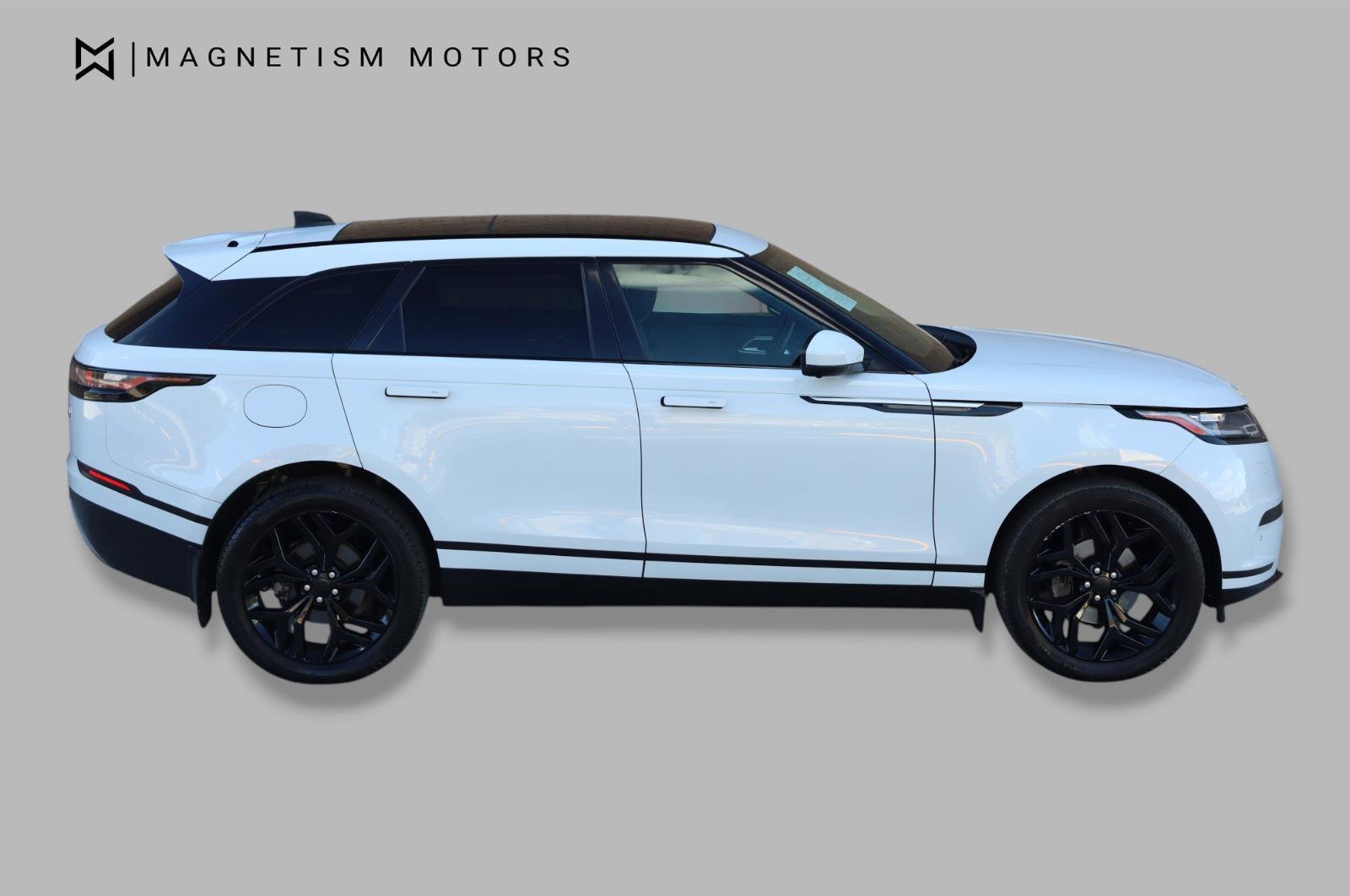 Used 2020 Land Rover Range Rover Velar S image 3
