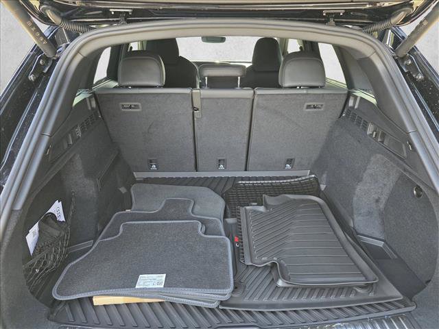 New 2025 Audi SQ5 Premium Plus image 23