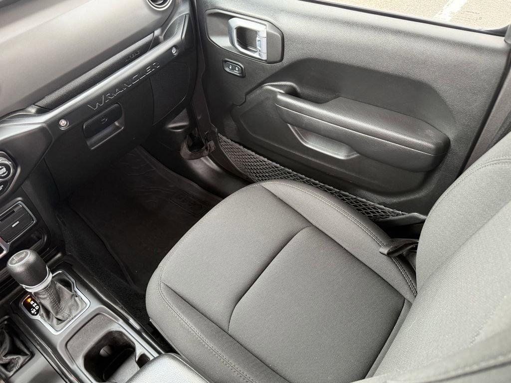 Used 2023 Jeep Wrangler Sport S image 27