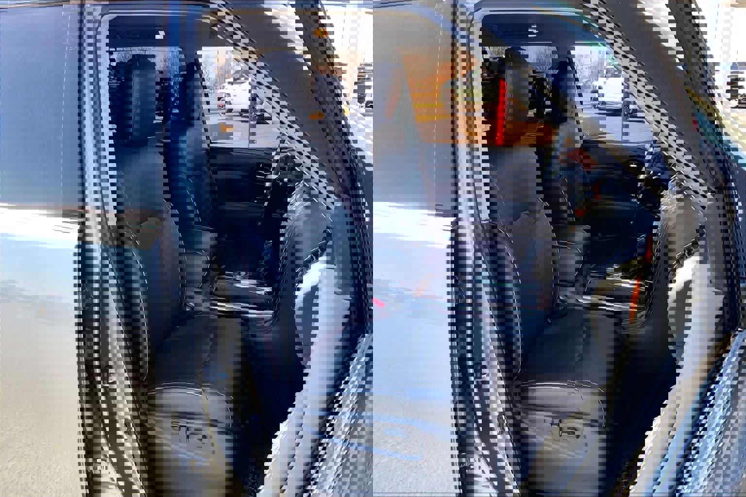 Used 2019 INFINITI QX80 Luxe image 9