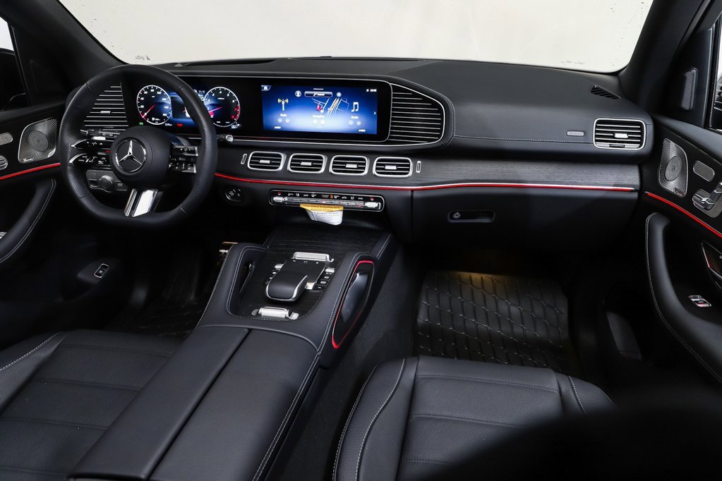 New 2026 Mercedes-Benz GLS 580 4MATIC image 8