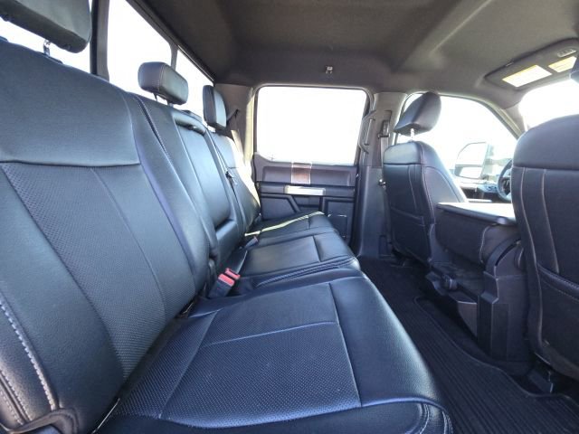 Used 2022 Ford F250 Lariat w/ Black Appearance Package image 14