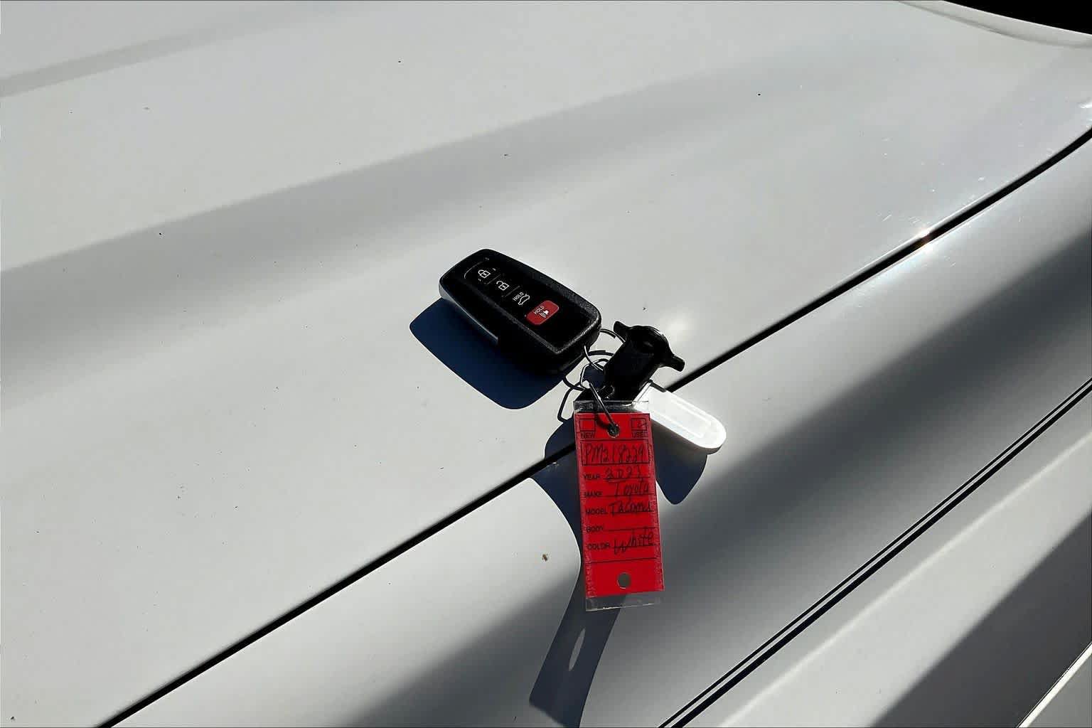 Used 2023 Toyota Tacoma SR5 RWD image 14